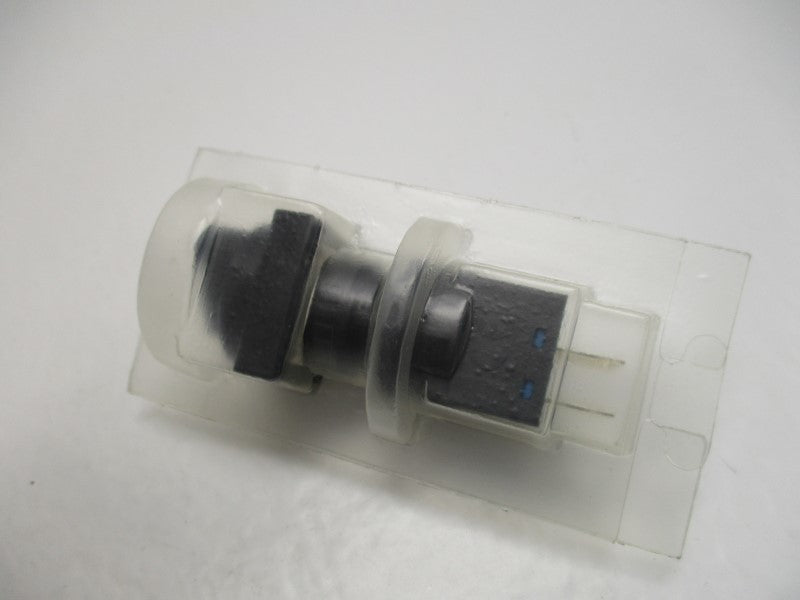 IDEC HA3S-2C2 POSITION SELECTOR SWITCH * NEW IN ORIGINAL PACKAGE *