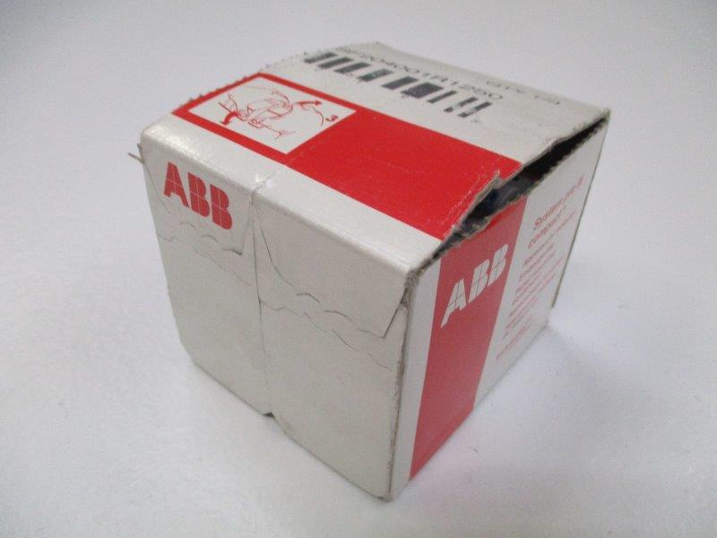 ABB 2CSF204001R1250 CIRCUIT BREAKER 25A * FACTORY SEALED *