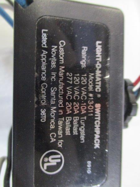 LIGHT-O-MATIC 13-011 * UESD *