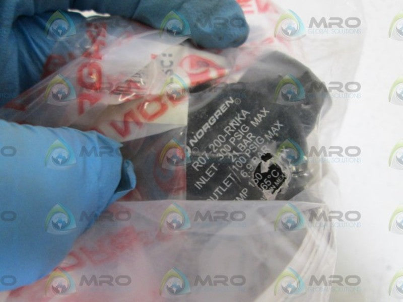 NORGREN R07-200-RNKA REGULATOR * NEW IN FACTORY BAG *