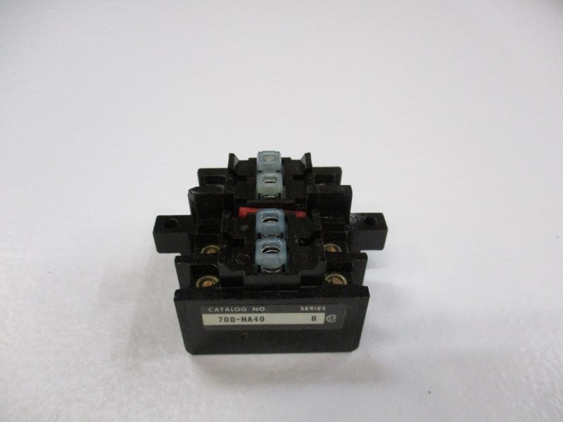 ALLEN BRADLEY 700-NA40 CONTACT BLOCK SER. B (MISSING ACCESSORIES) *NEW NO BOX *