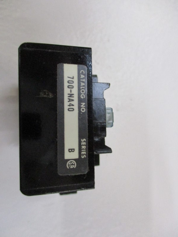 ALLEN BRADLEY 700-NA40 CONTACT BLOCK SER. B (MISSING ACCESSORIES) *NEW NO BOX *