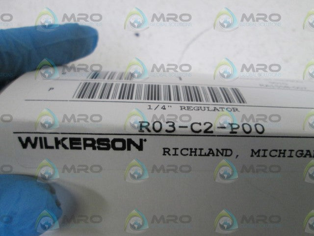 WILKERSON 1/4" REGULATOR R03-C2-P00 *NEW IN BOX*