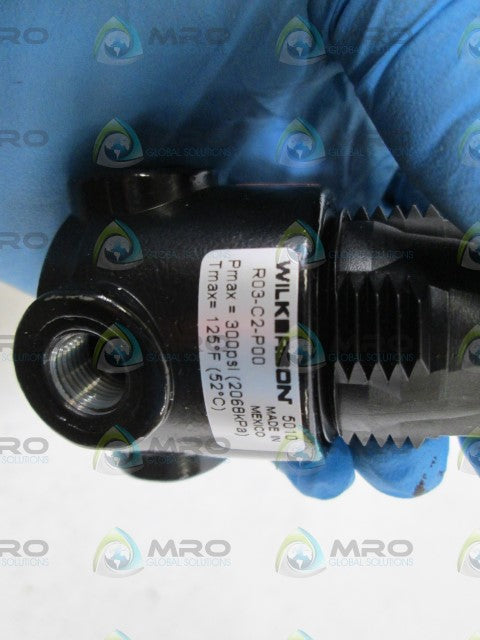WILKERSON 1/4" REGULATOR R03-C2-P00 *NEW IN BOX*