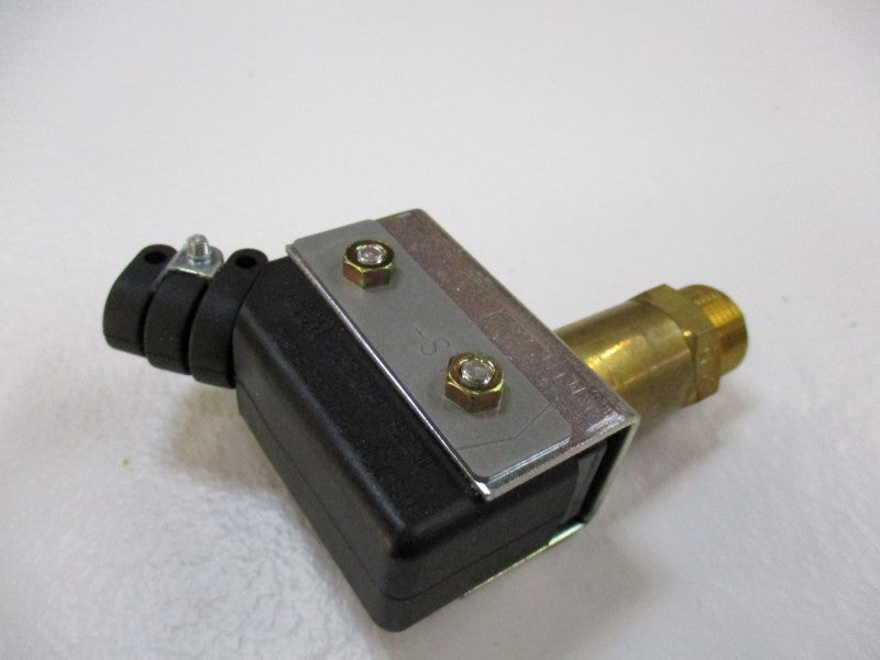 SMC VR3201-03-25  NSNP