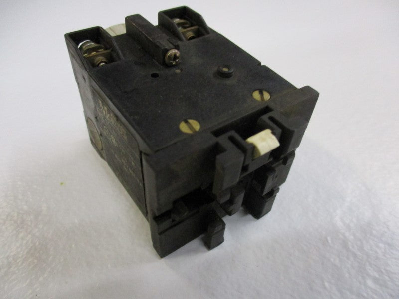 KLOCKNER MOELLER TPE11DIL * USED *