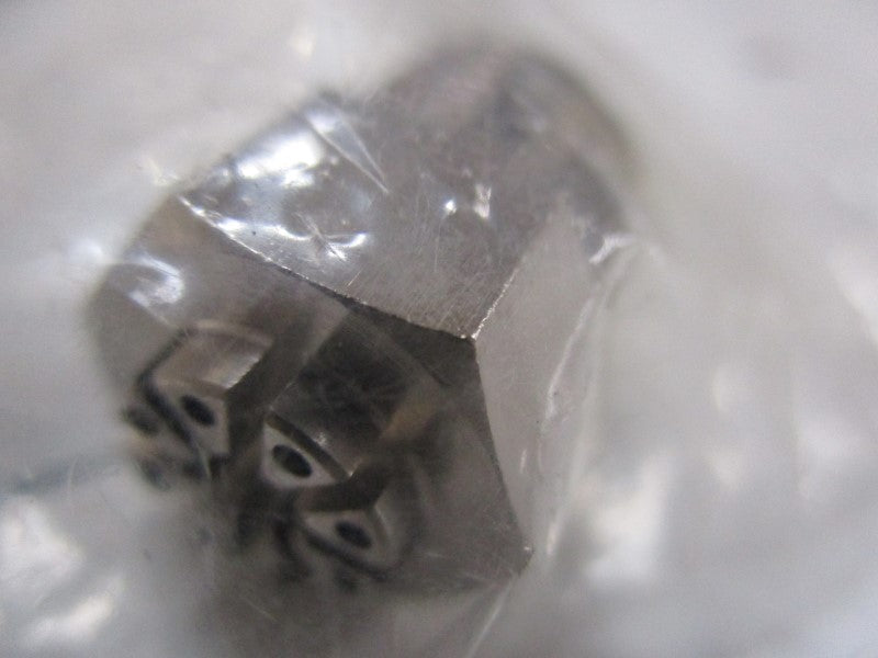SMC KNS-R02-110-8  (PKG OF 2) * NEW IN FACTORY BAG *