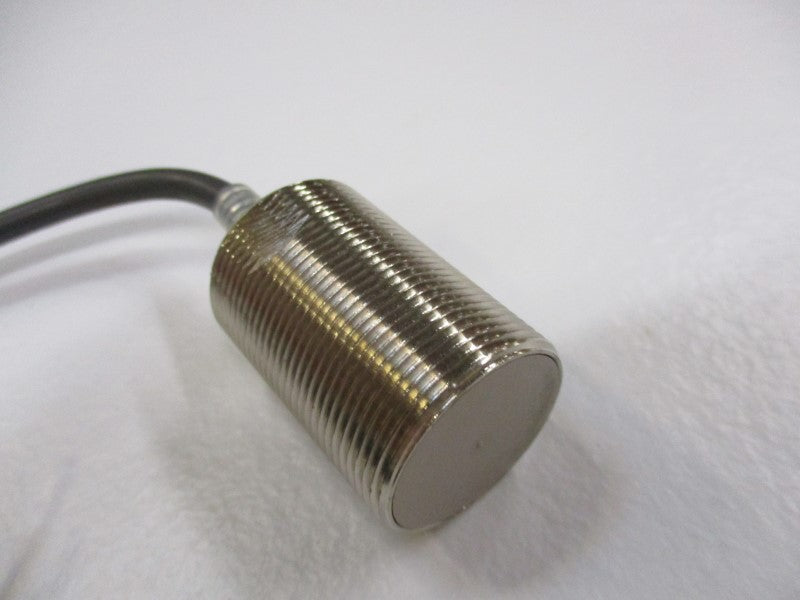 OMRON E2E-X10D2-N NSNP