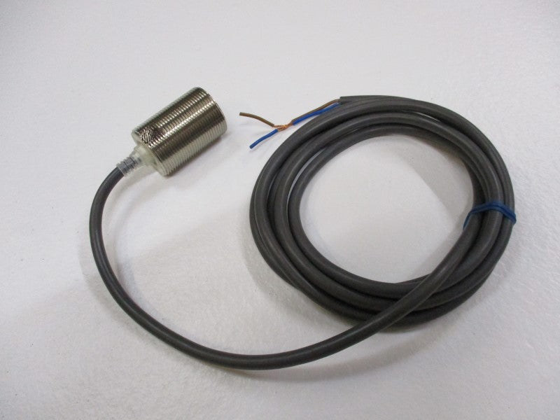 OMRON E2E-X10D2-N NSNP