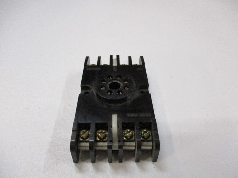 OMRON 8PF1 (MISSING ACCESSORIES)  NSNP