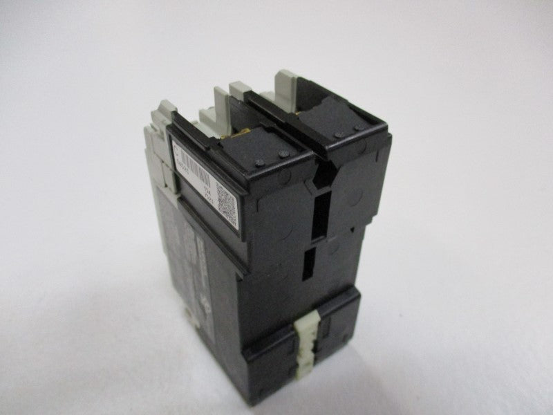 FUJI ELECTRIC SA52C-CE CIRCUIT BREAKER 15A 220VAC  NSNP