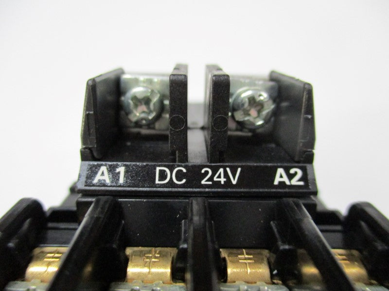 FUJI ELECTRIC SH-4/G SH04AG 24VDC UNMP