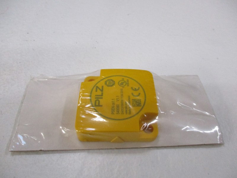 PILZ PSEN-CS1.1* NEW IN ORIGINAL PACKAGE *