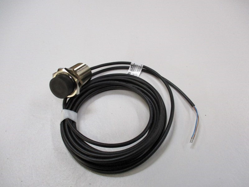 BALLUFF BES-516-217-E4-E-PU-05 NSNP