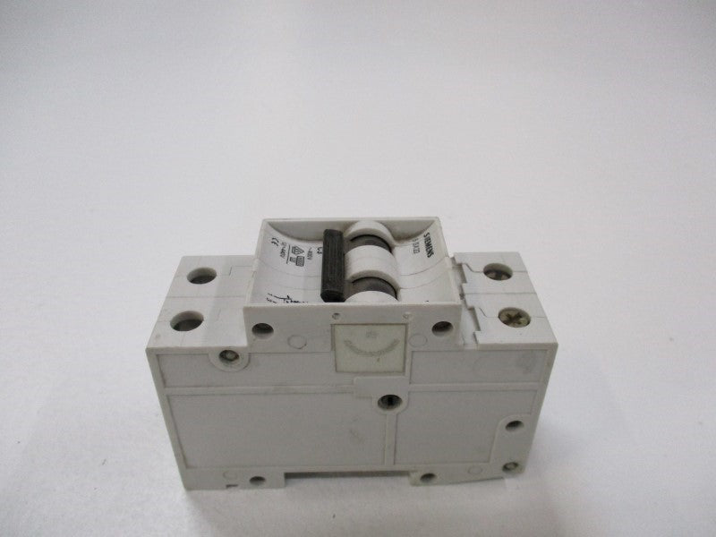 SIEMENS 5SX2-203-8 CIRCUIT BREAKER 3A 400V UNMP