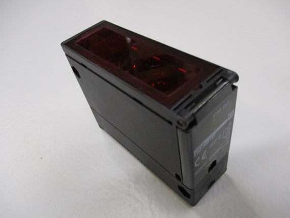 OMRON E3G-MR19T (MISSING ACCESSORIES) NSMP