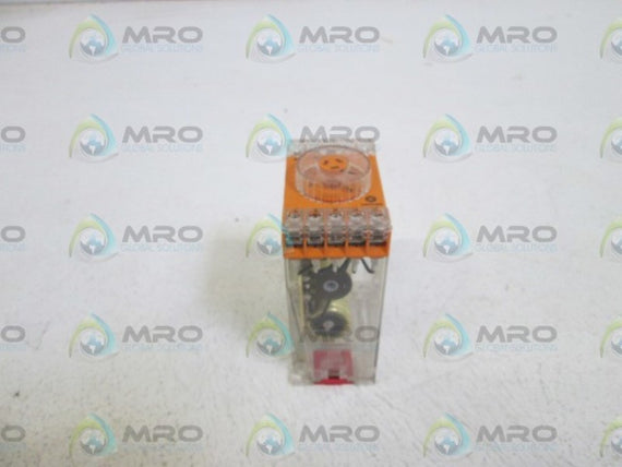 SCHLEICHER RELAY SZC 120 *NEW NO BOX*