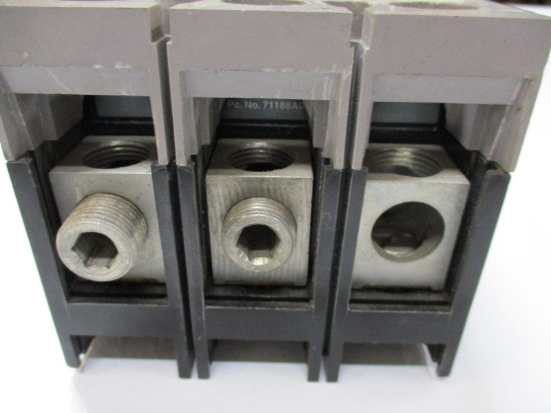 SIEMENS FXD63S250A CIRCUIT BREAKER 250A UNMP