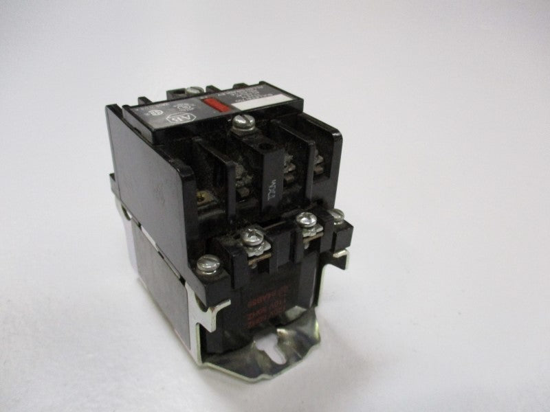 ALLEN BRADLEY 700-N400A1 AC RELAY SER. C UNMP