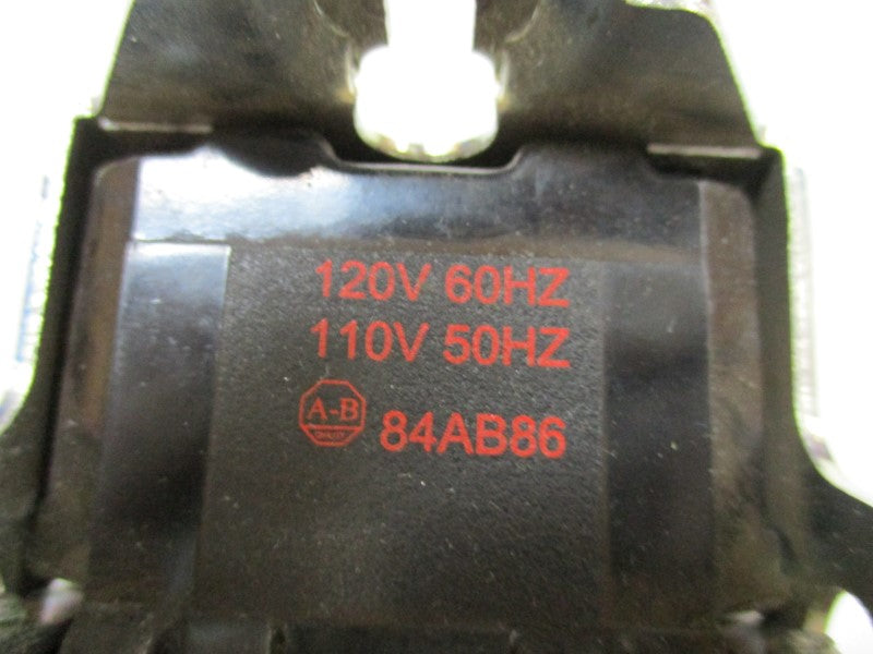 ALLEN BRADLEY 700-N400A1 AC RELAY SER. C UNMP