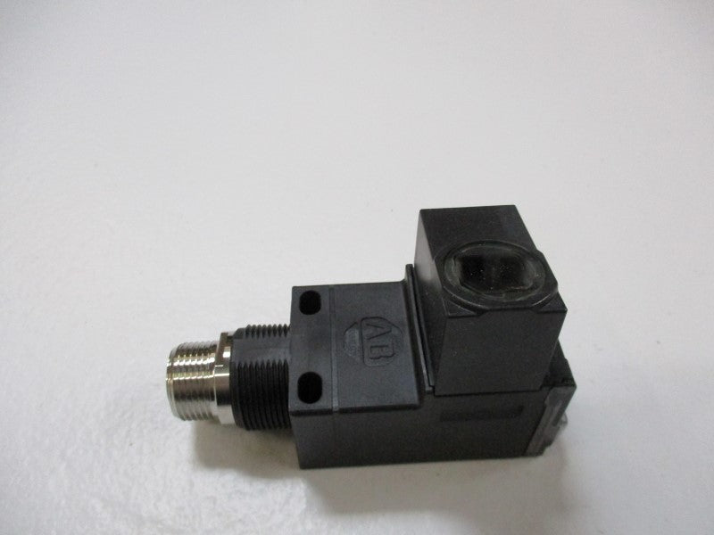 ALLEN BRADLEY 42GTC-9202-QD SENSOR SER. B (MISSING ACCESSORIES) NSNP