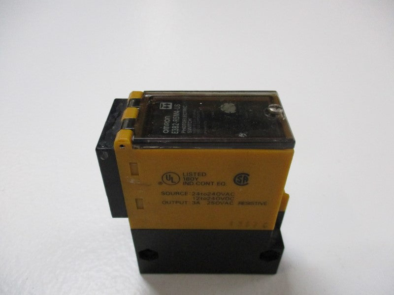 OMRON E3B2-R5M4-US UNMP