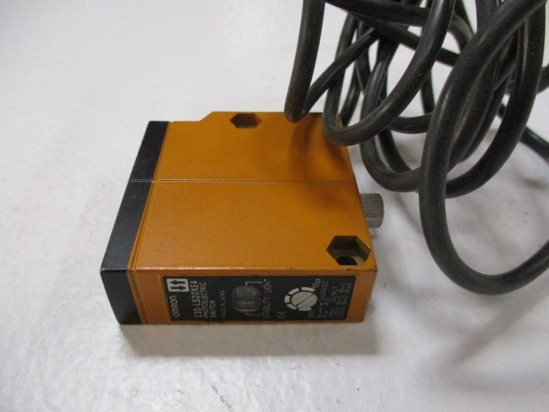 OMRON E3S-LS20XE4 UNMP
