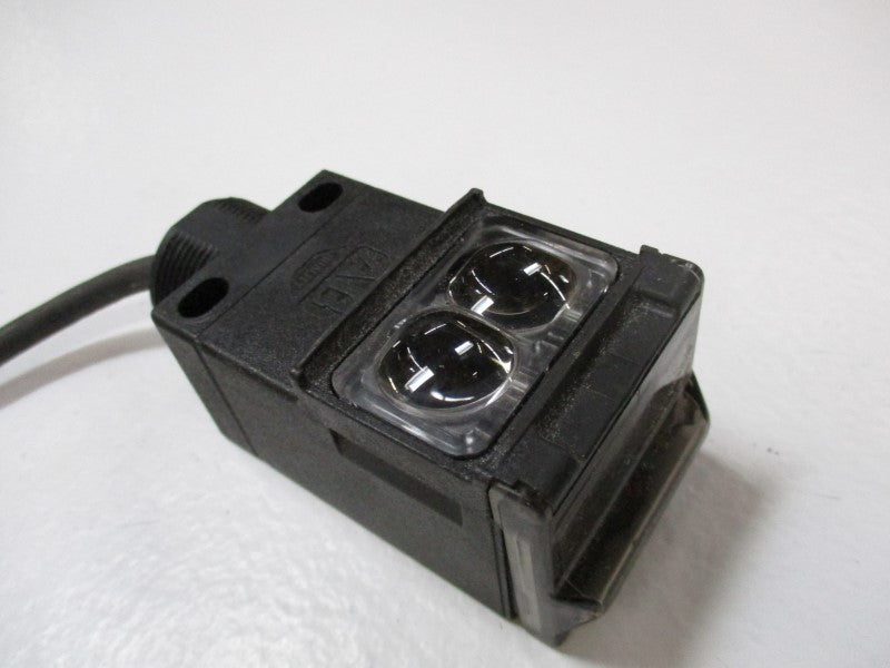 ALLEN BRADLEY 42GTU-9002 PHOTOSWITCH SENSOR SER. A UNMP