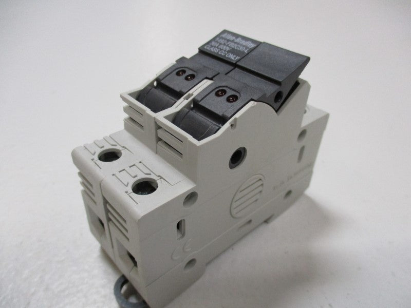 ALLEN BRADLEY 1492-FB2C30-L SER. B NSNP