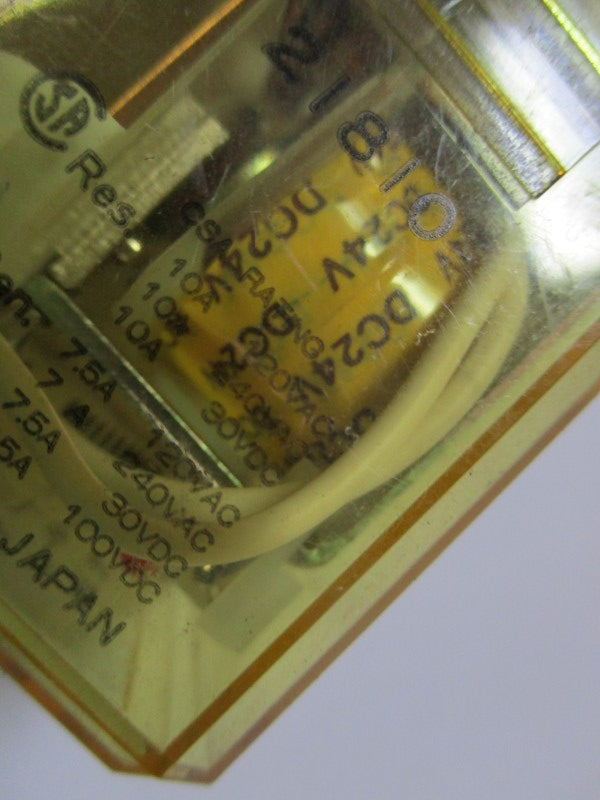 IDEC RR3B-UL RELAY 24VDC 10A UNMP