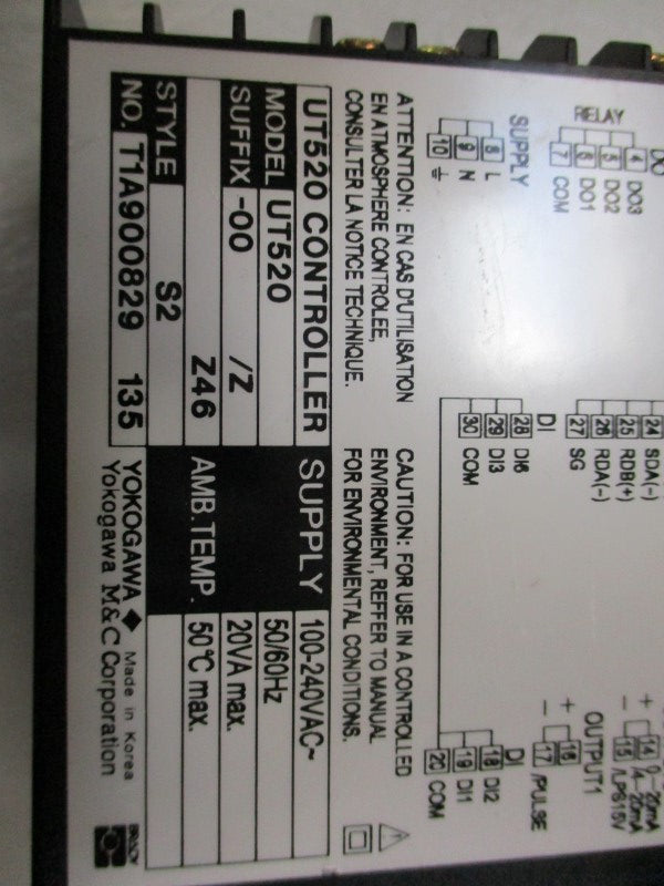YOKOGAWA UT520-00/Z UNMP