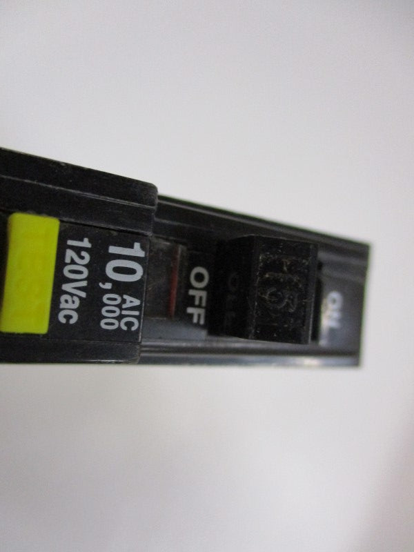 SQUARE D QO115GFI CIRCUIT BREAKER 15A 120V NSMP