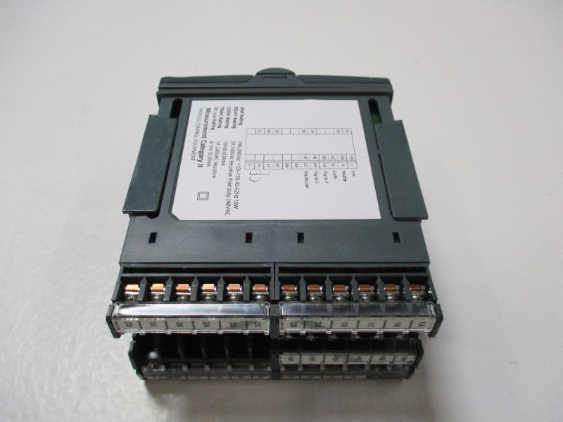 EUROTHERM 2208E/CC/VH/RH/XX/RF/RF/2XX/ENG/XXXXX//XXXXX NSNP