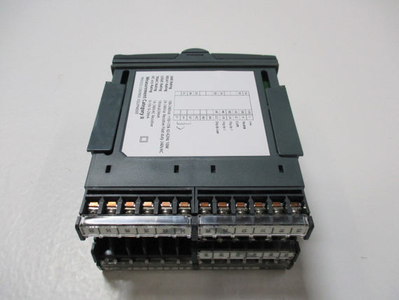 EUROTHERM 2208E/CC/VH/RH/XX/RF/RF/2XX/ENG/XXXXX//XXXXX NSNP