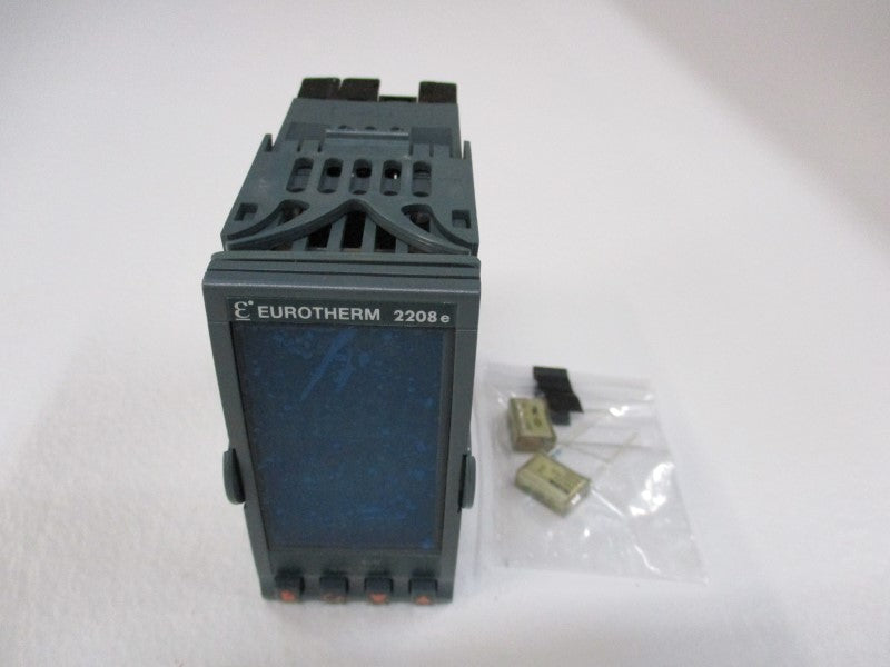 EUROTHERM 2208E/CC/VH/D3/XX/XX/2XX/ENG/XXXX/XXXXXX//////////// NSNP