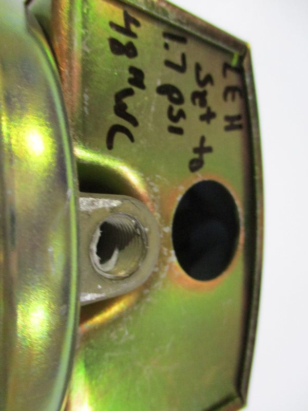 DWYER 1823-80 (1.7PSI) UNMP