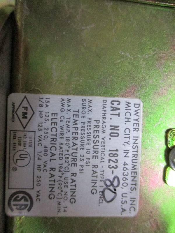 DWYER 1823-80 (1.7PSI) UNMP