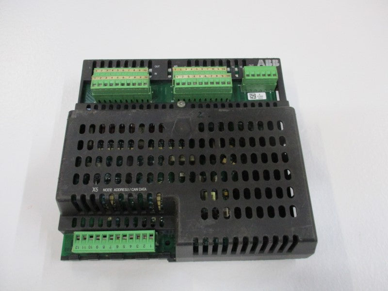 ABB DSQC327A 3HAC17971-1 UNMP