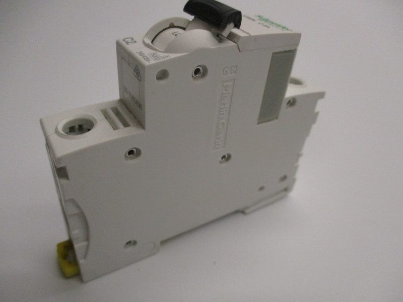 SCHNEIDER A9F44102 2A 240V NSNP
