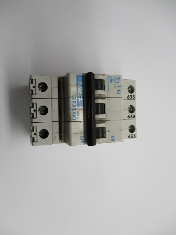 NHP N13753 32A 415V UNMP