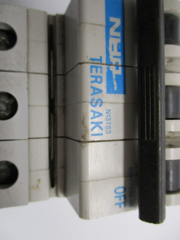 NHP N13753 32A 415V UNMP