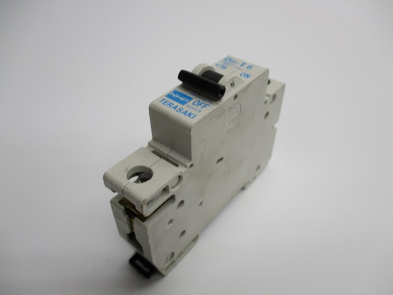 NHP N13374 16A 240V UNMP