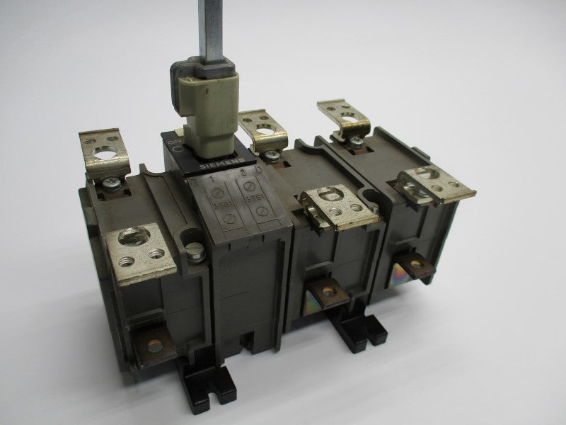SIEMENS 3KL5230-1AJ00 (AS PICTURED) NSNP