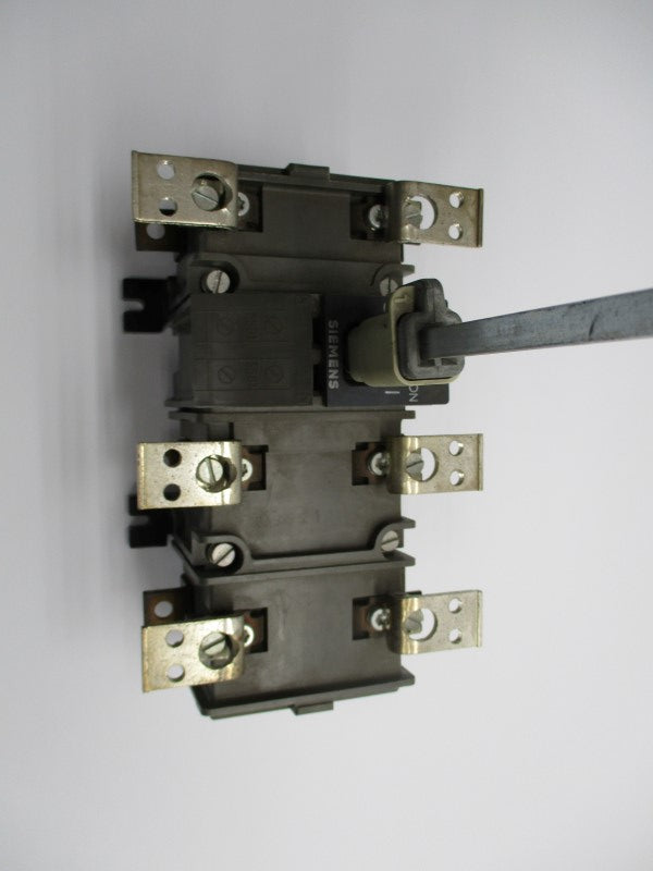 SIEMENS 3KL5230-1AJ00 (AS PICTURED) NSNP