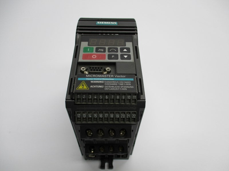SIEMENS 6SE3214-0DA40 UNMP