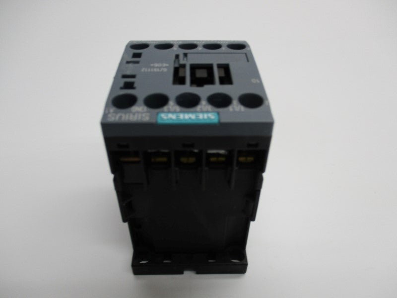SIEMENS 3RT2015-1AK61 110/120V UNMP