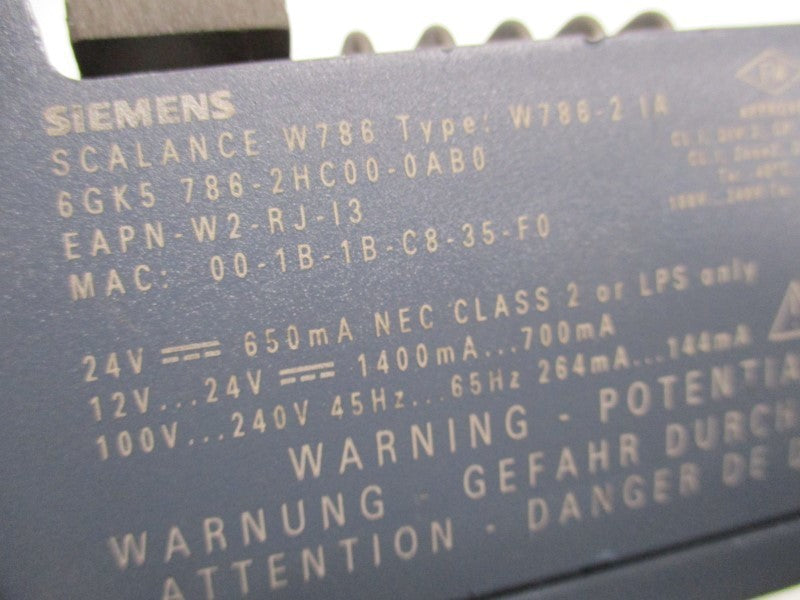 SIEMENS 6GK5786-2HC00-0AB0 UNMP