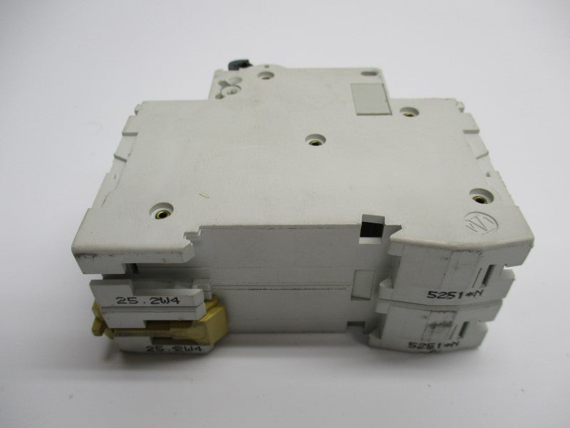 MERLIN GERIN 24587 16A 415V NSNP