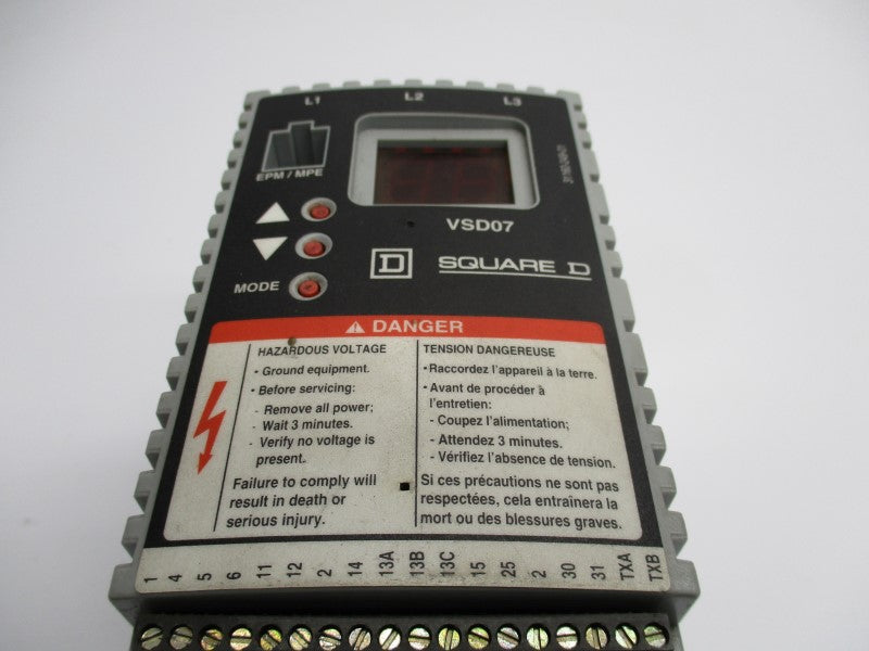 SQUARE D VSD07U18N40 UNMP