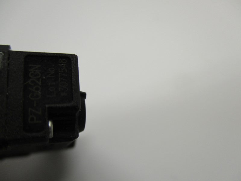 KEYENCE PZ-G62CN UNMP